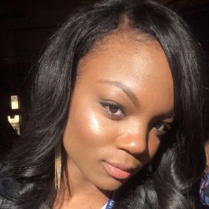 Meet your Posher, Raven